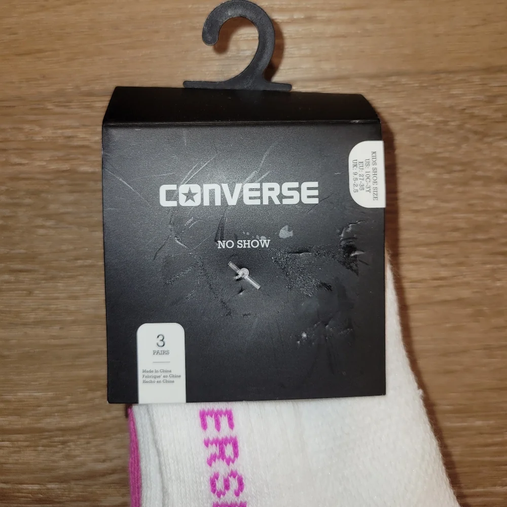 Converse Girls 3 Pair No Show Socks White Purple Size XS Kids 10C-3Y New